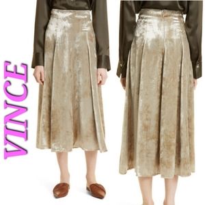 VINCE Paneled Midi Skirt Velvet in Gold Oat Stone